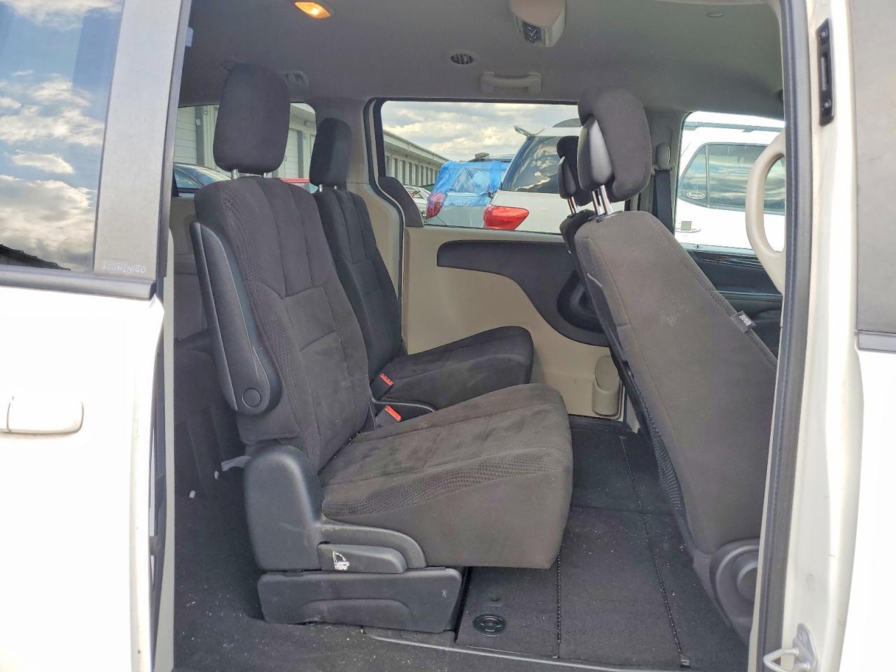 2013 DODGE GRAND CARAVAN