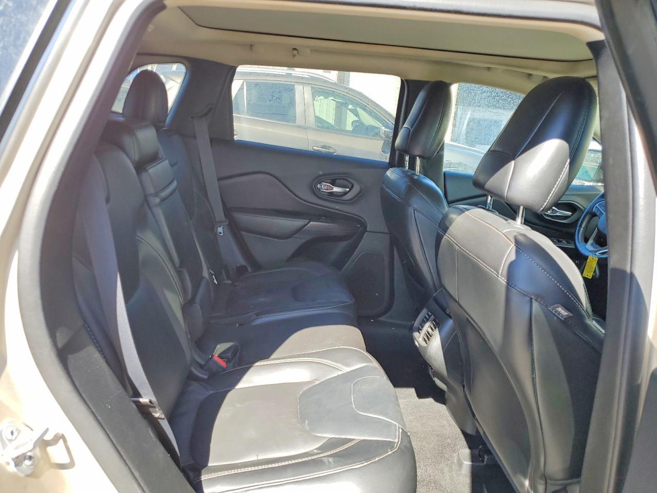 2015 JEEP CHEROKEE