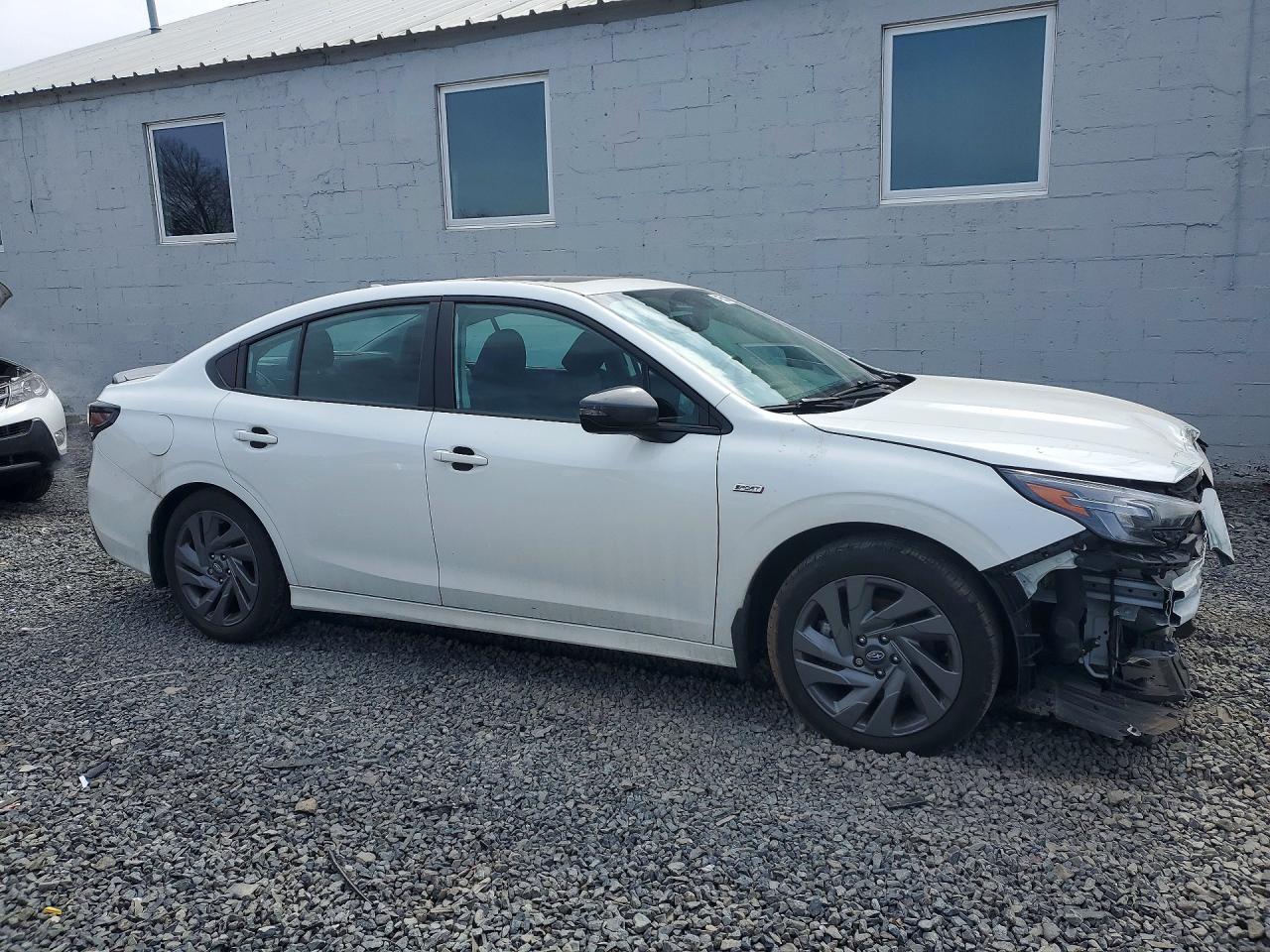 2024 SUBARU Legacy