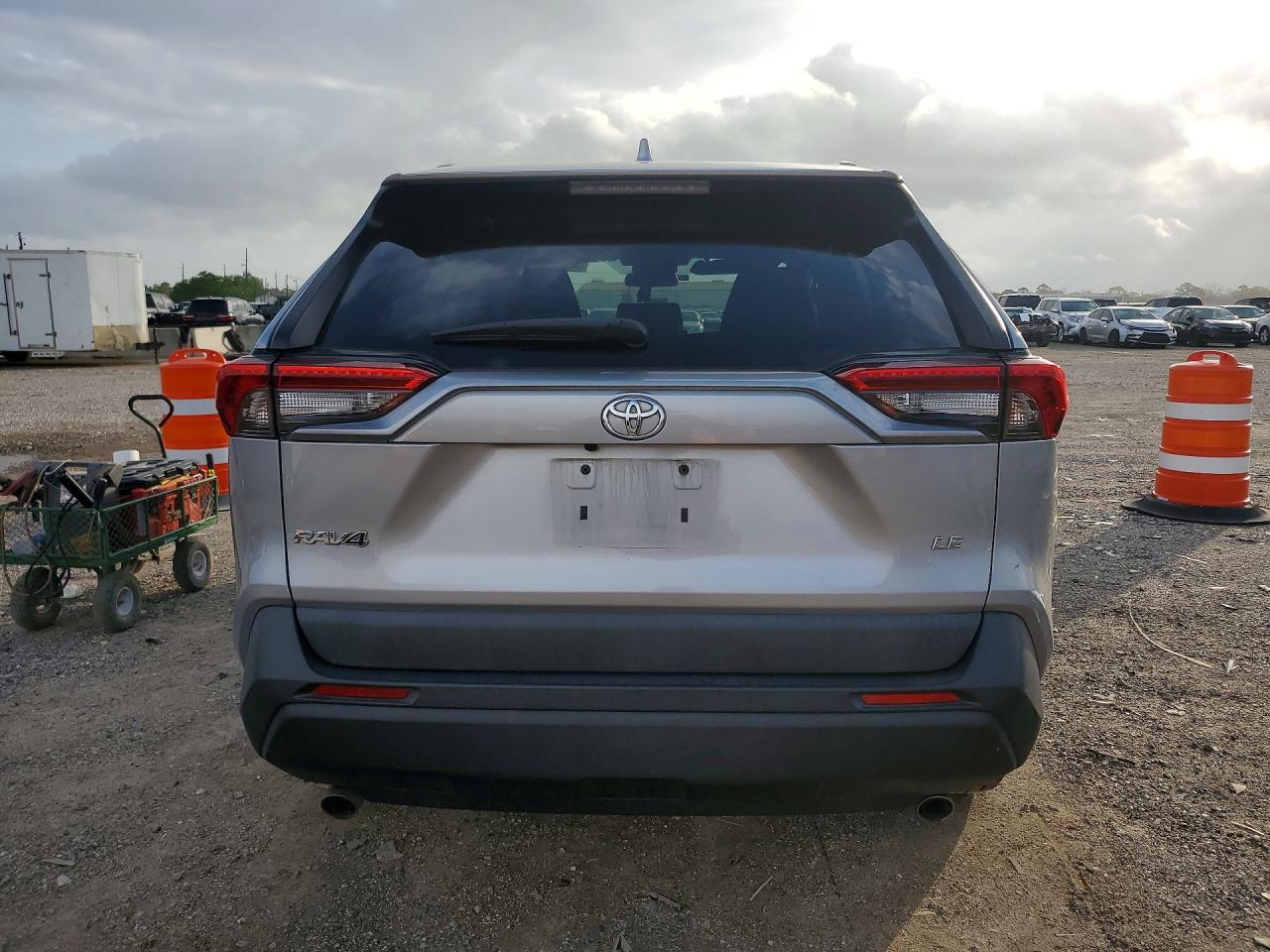 2020 TOYOTA RAV4