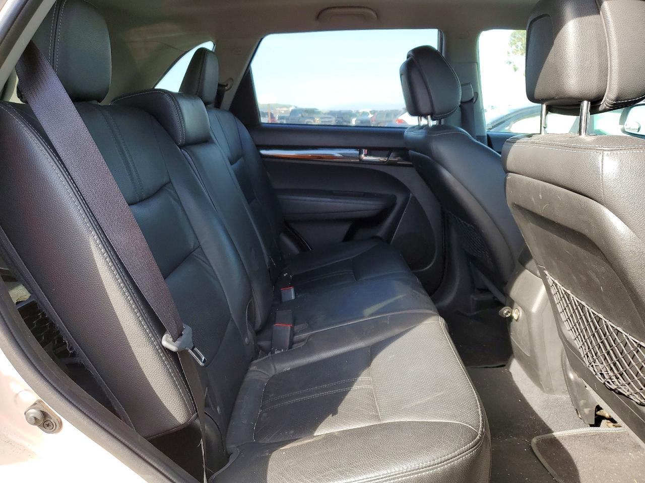 2011 KIA SORENTO
