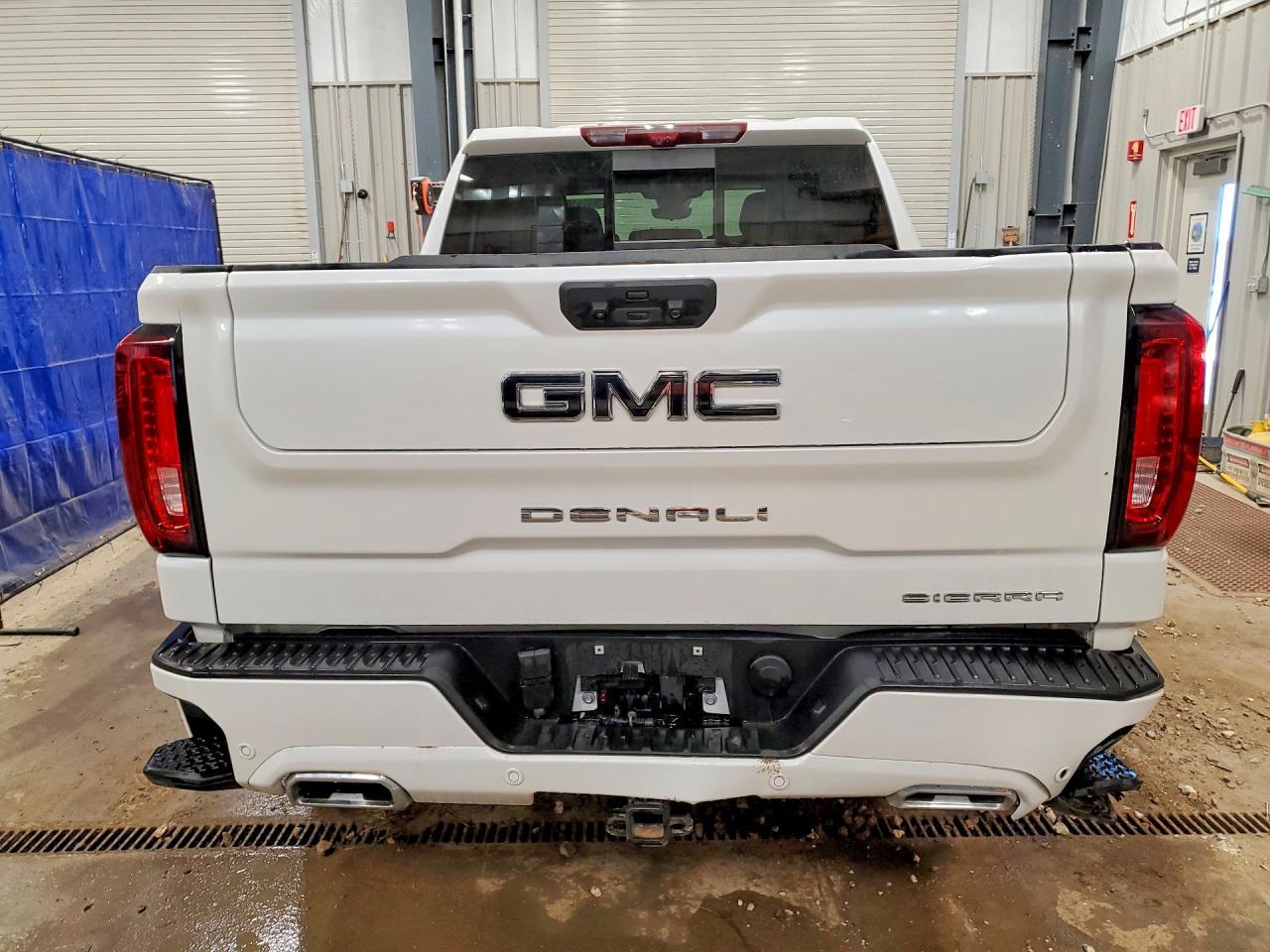 2025 GMC Sierra