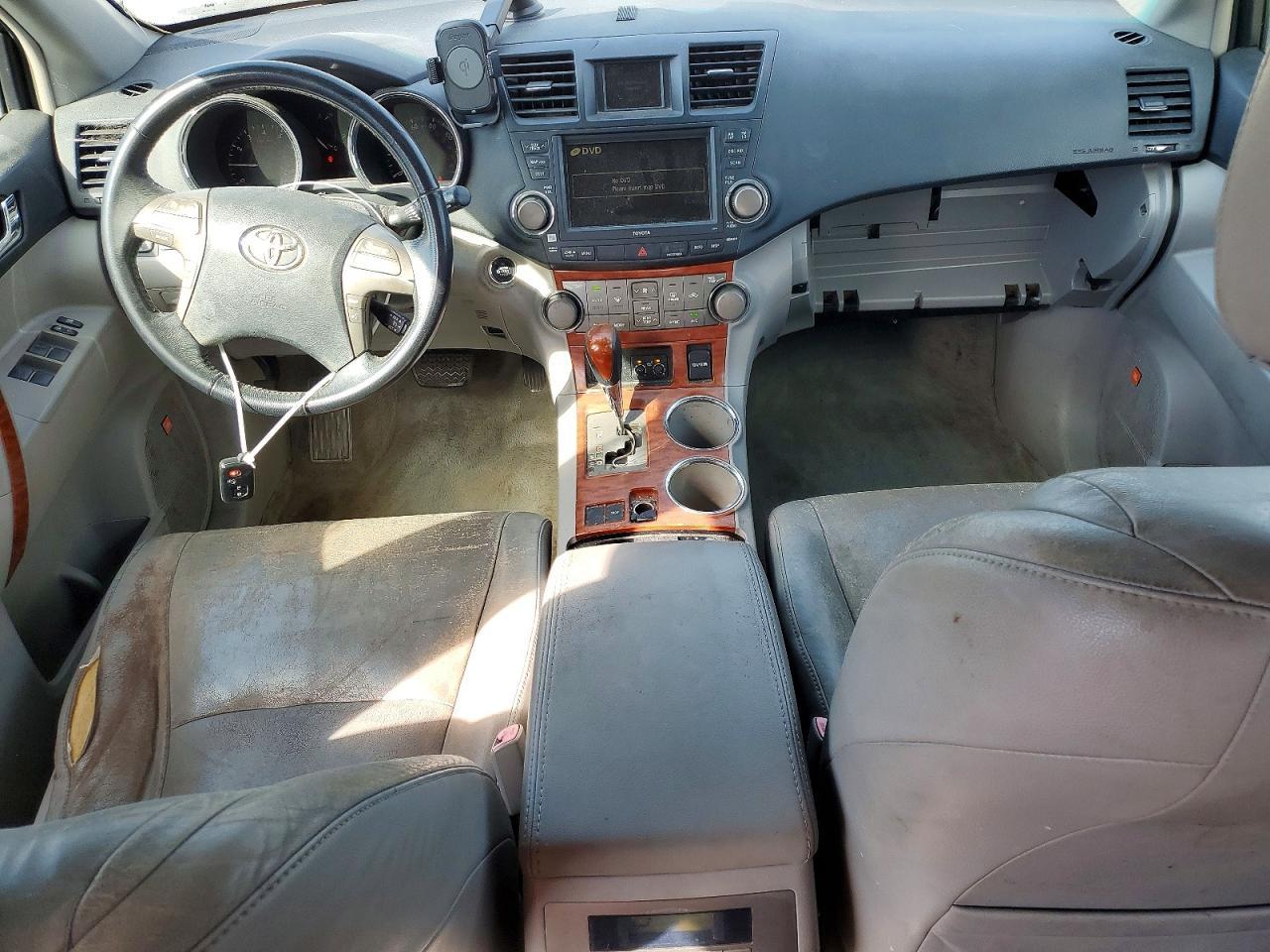 2008 TOYOTA HIGHLANDER