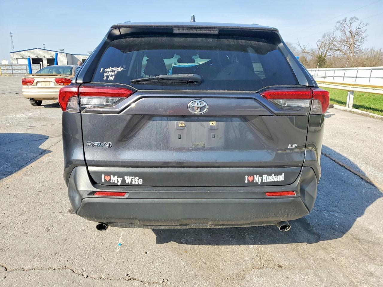 2019 TOYOTA RAV4