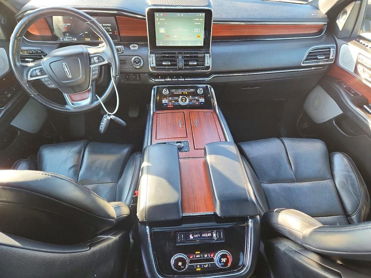 2021 LINCOLN Navigator