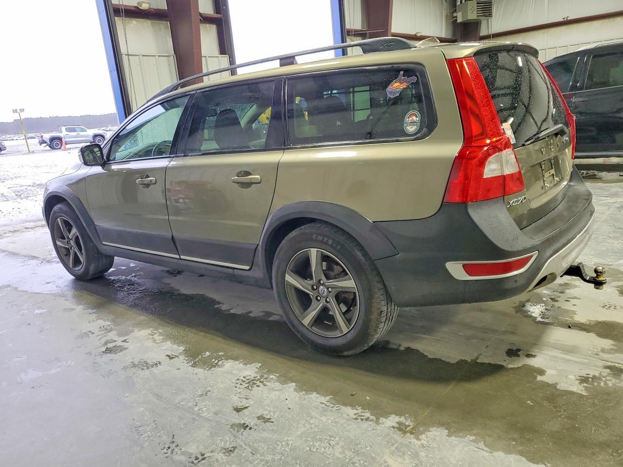 2009 VOLVO XC70