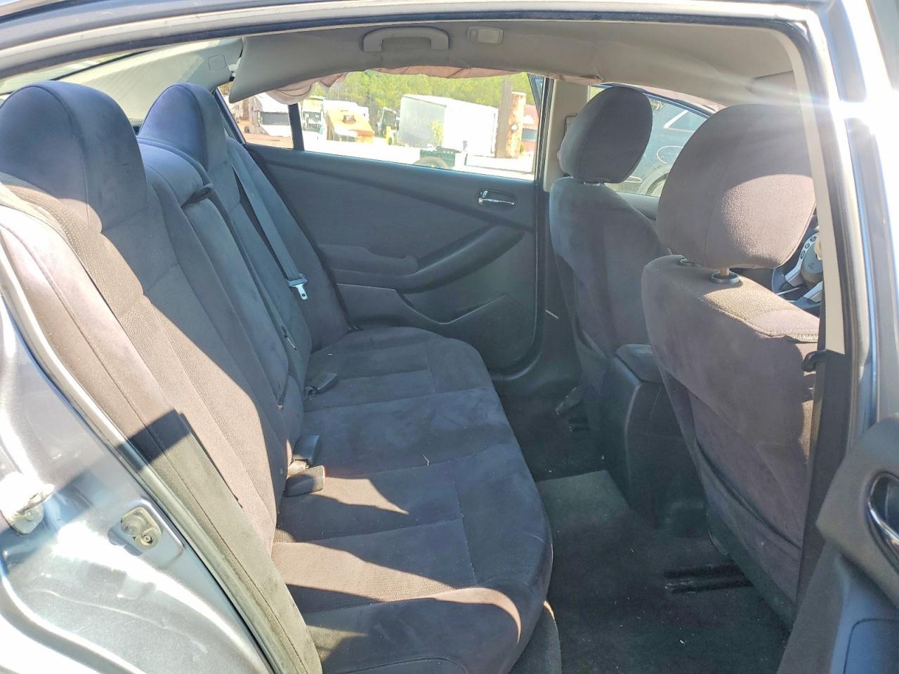 2011 NISSAN ALTIMA