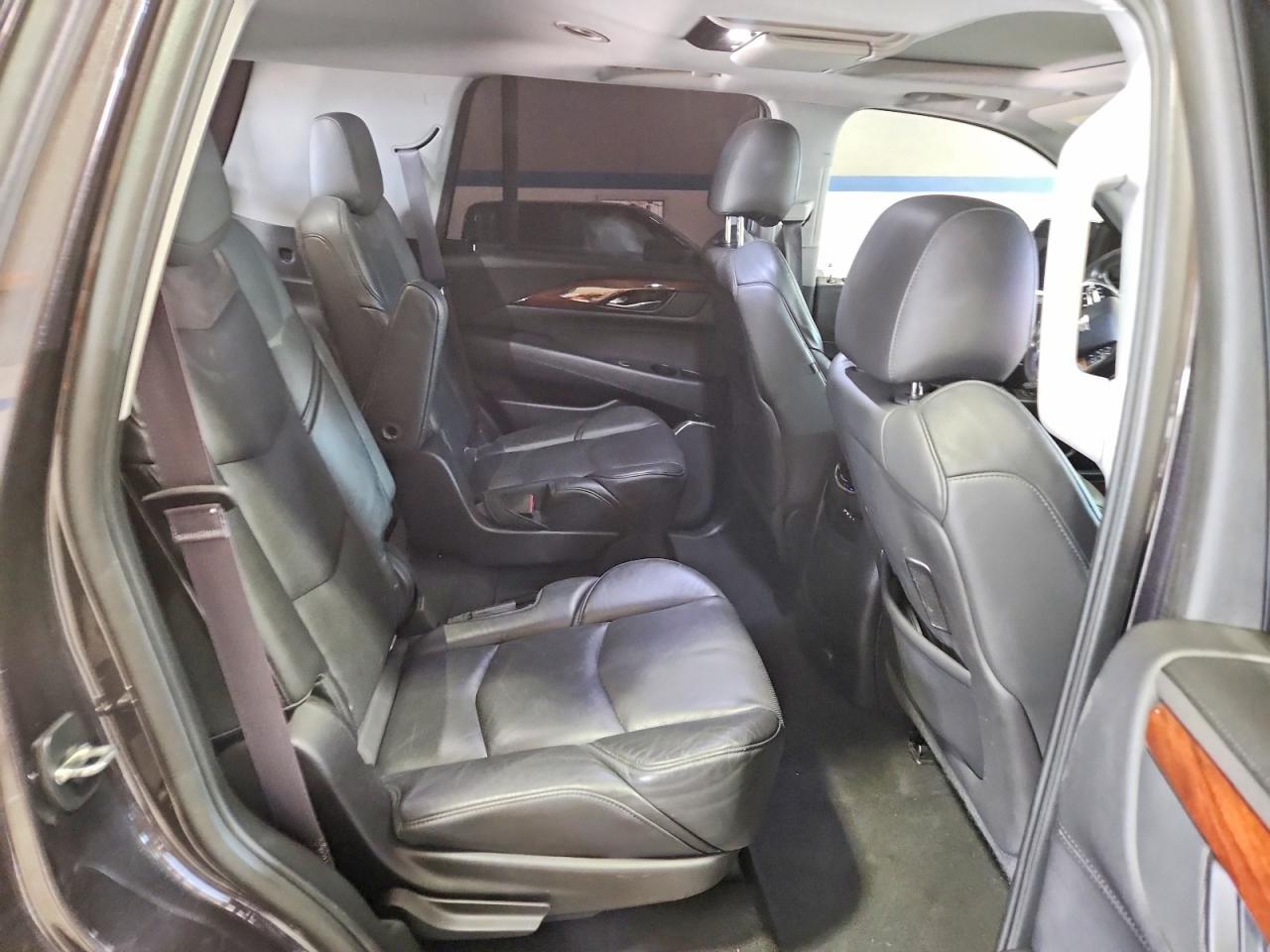 2015 CADILLAC ESCALADE