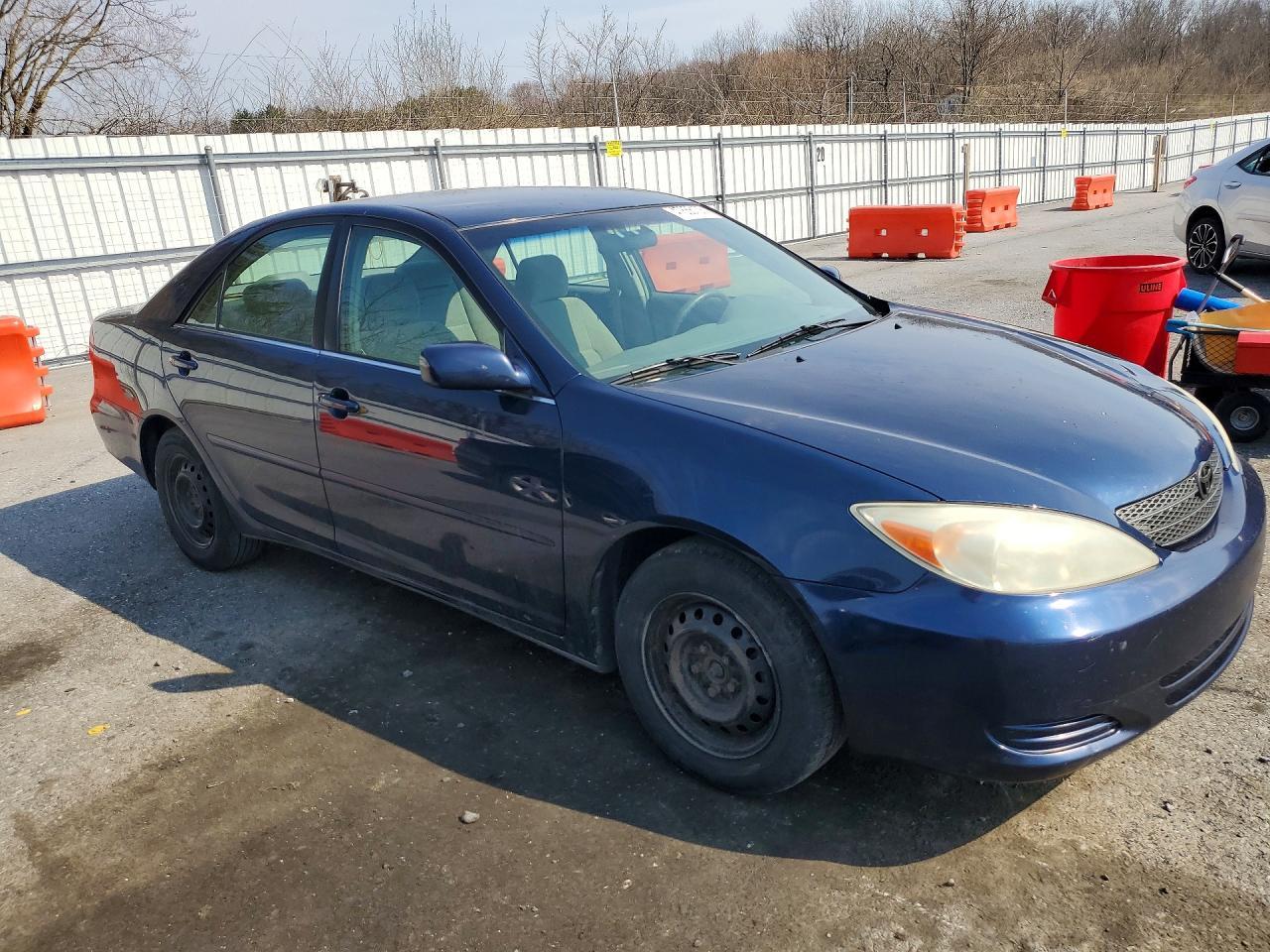 2004 TOYOTA CAMRY