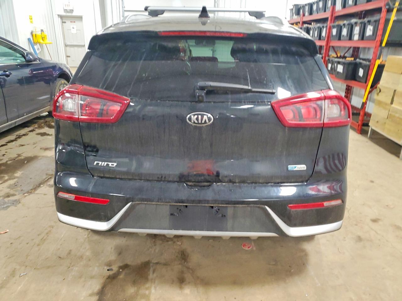2017 KIA Niro
