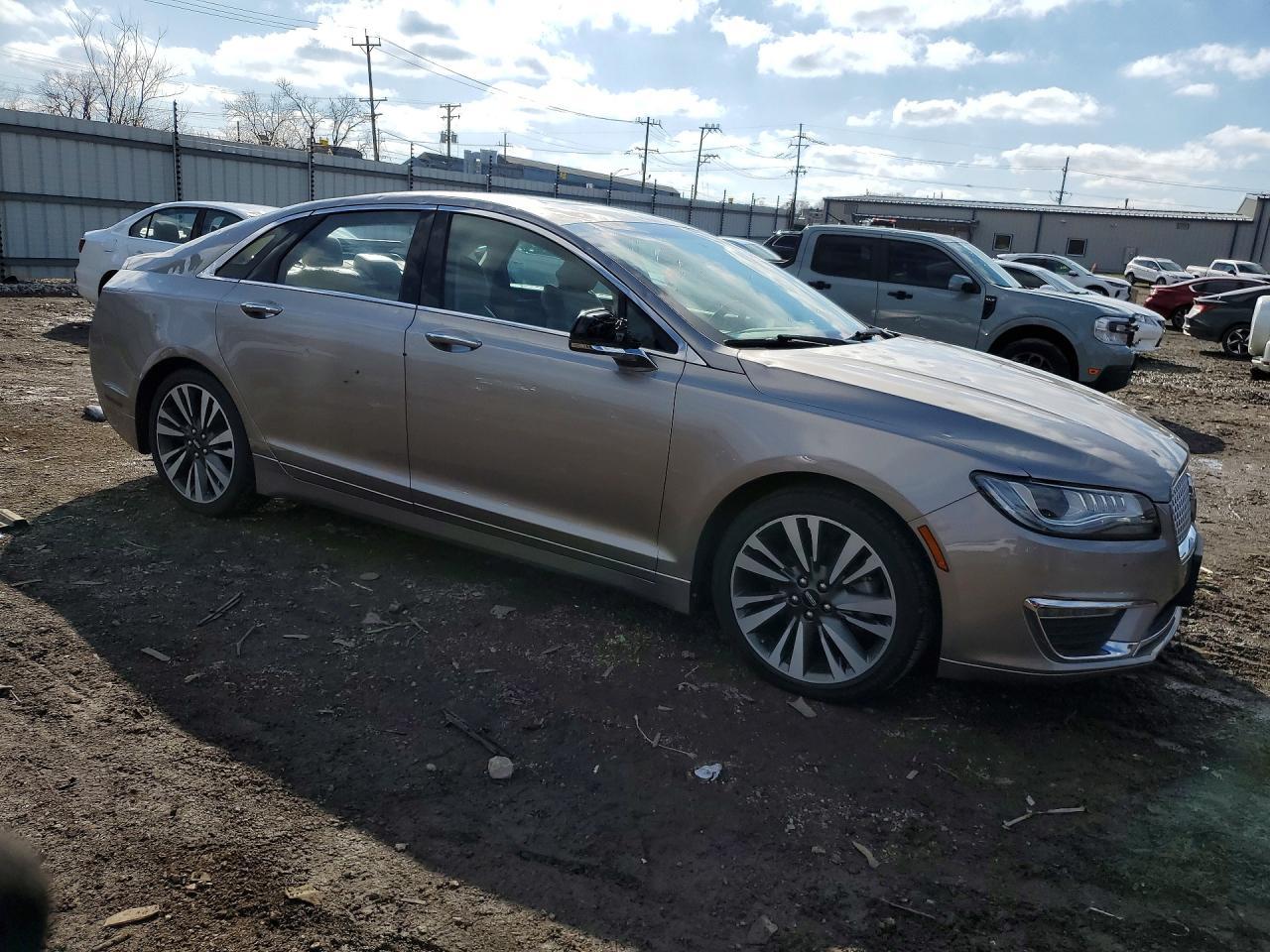 2018 LINCOLN MKZ
