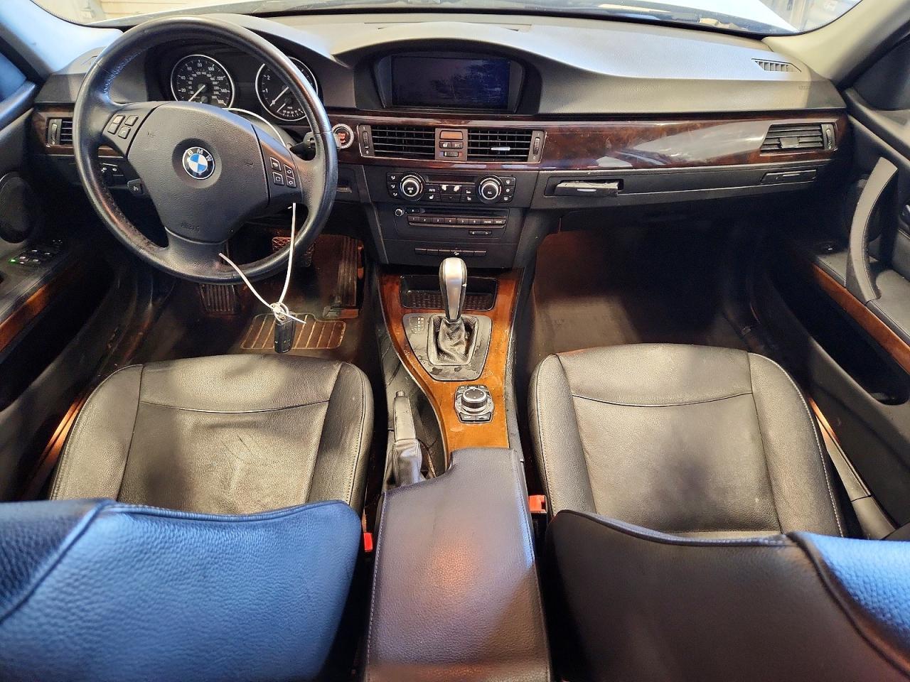2011 BMW 3 SERIES
