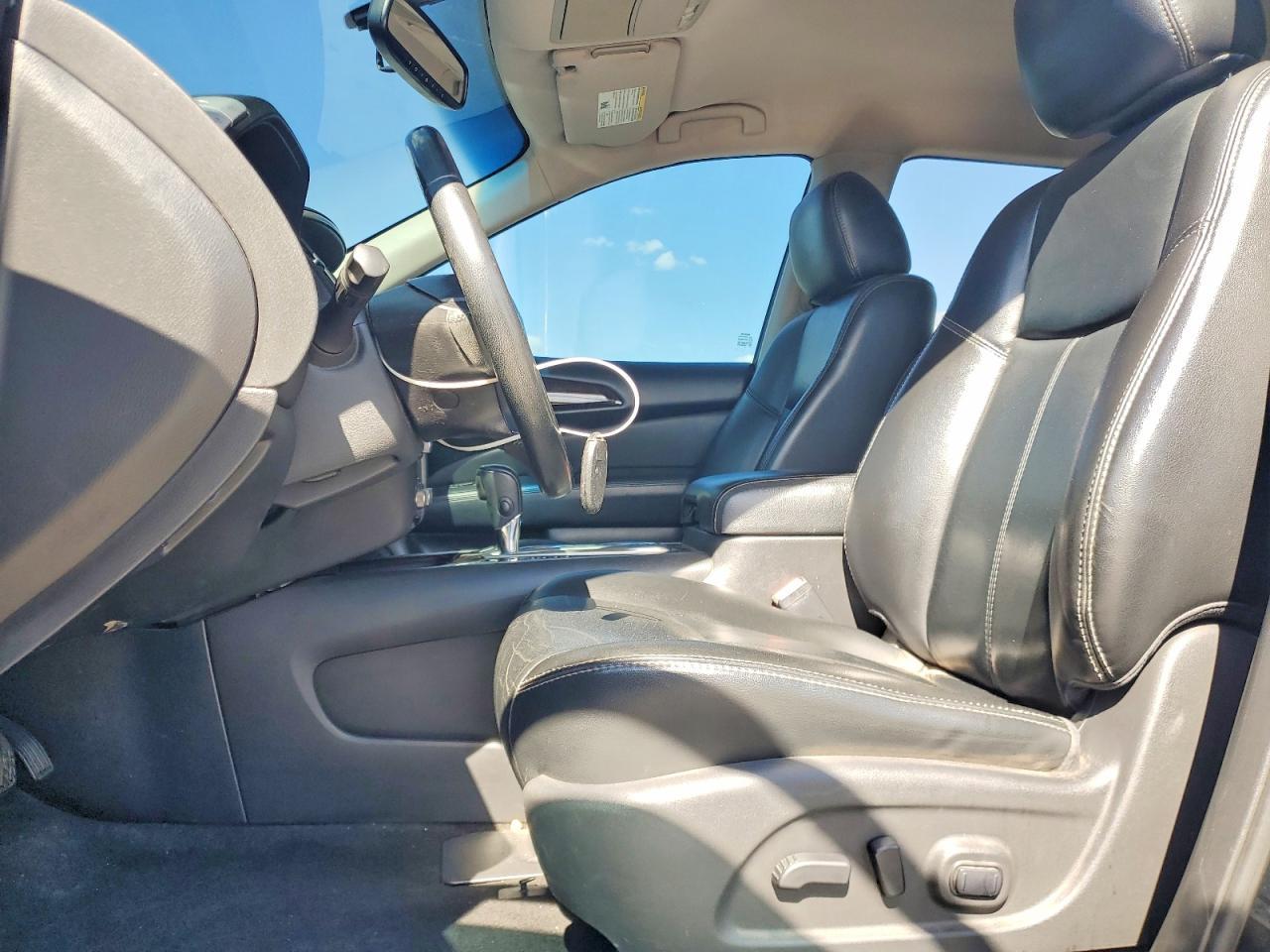 2015 NISSAN PATHFINDER
