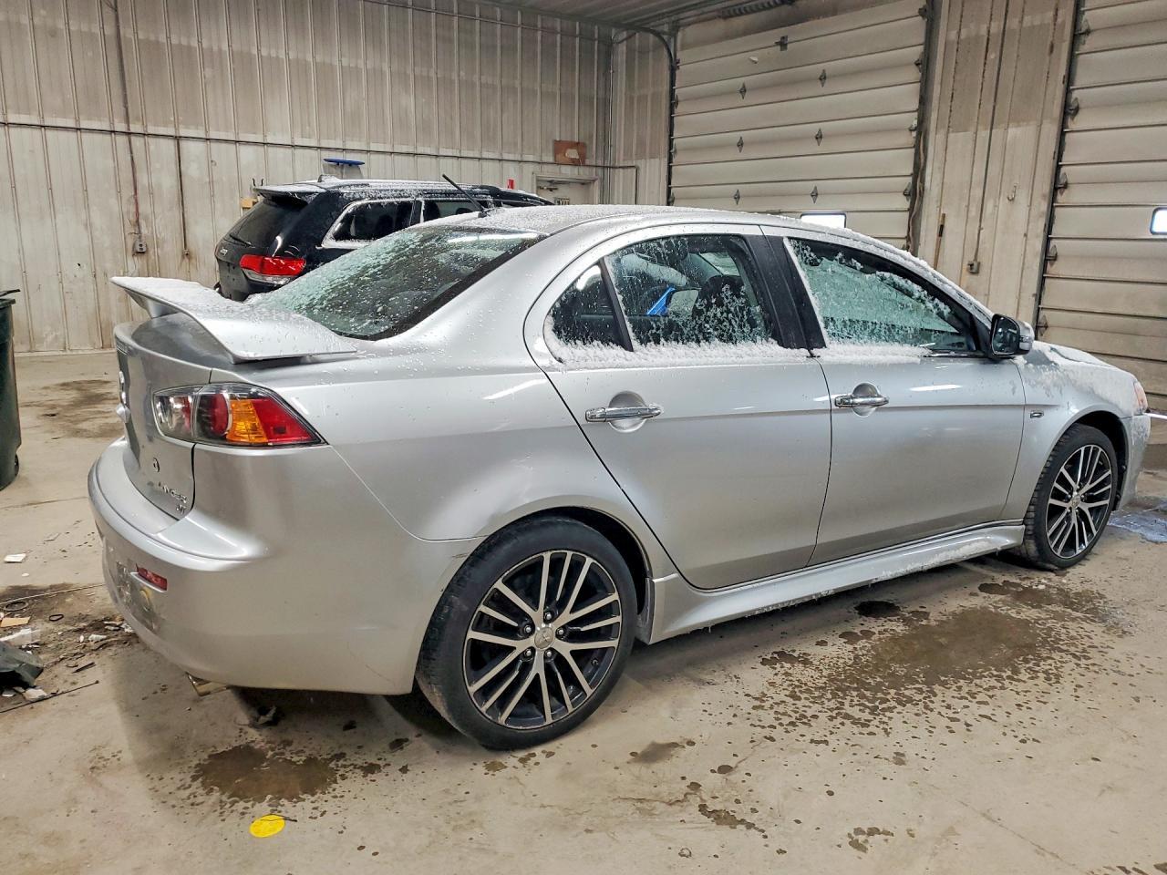 2016 MITSUBISHI LANCER