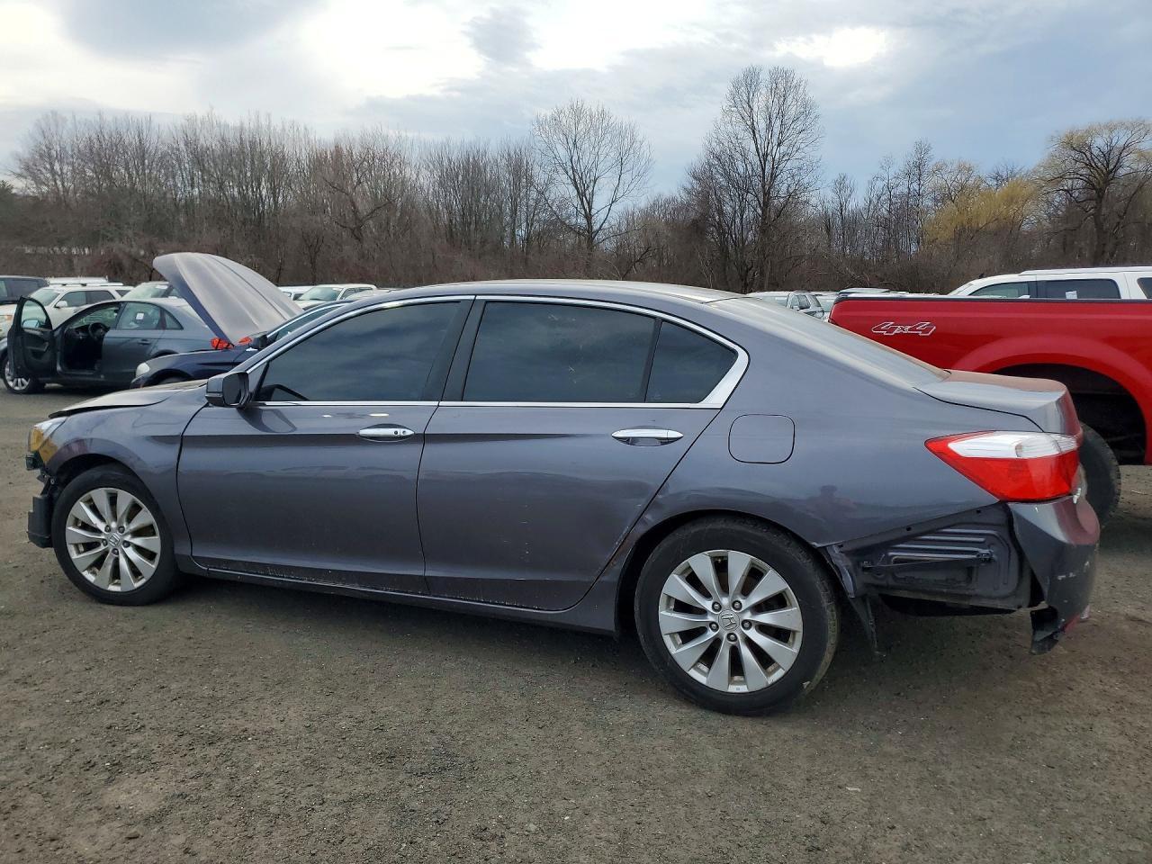 2015 HONDA ACCORD