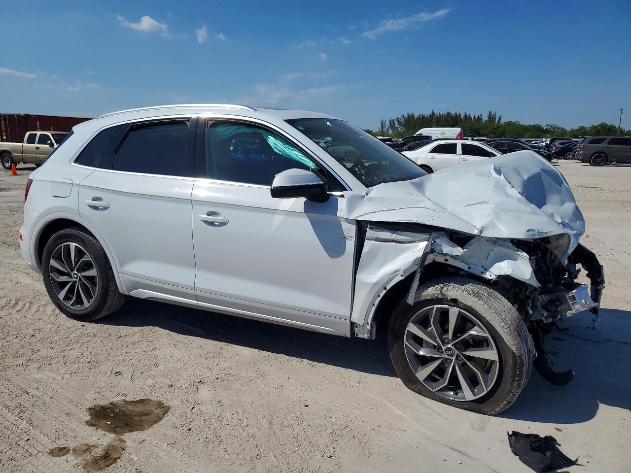 2021 AUDI Q5