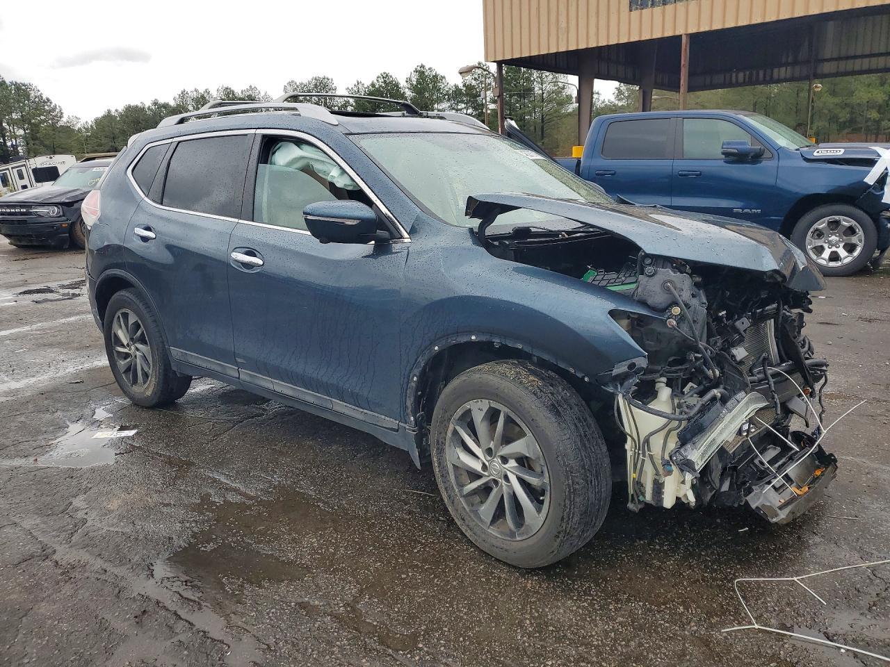 2014 NISSAN ROGUE