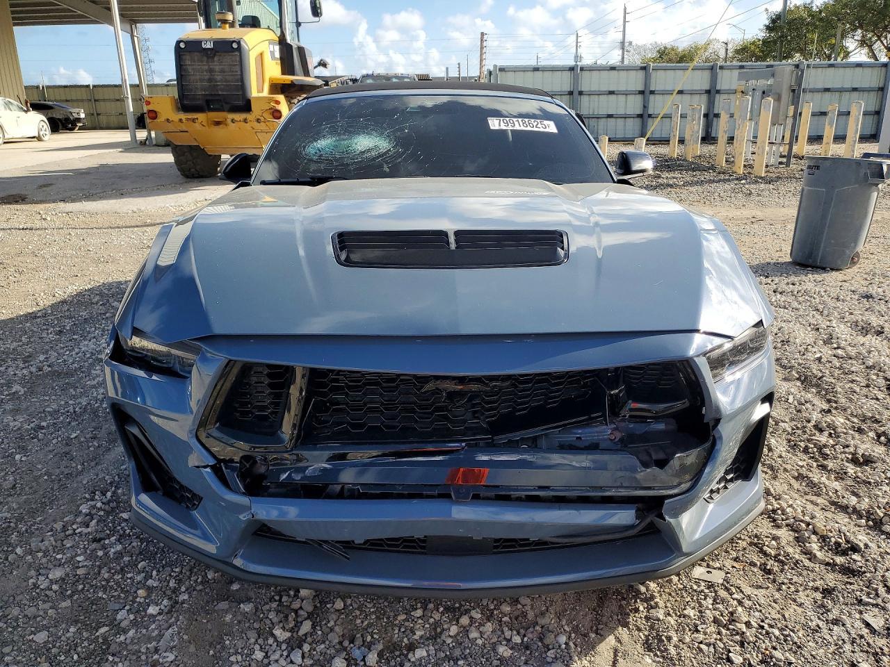2025 FORD MUSTANG