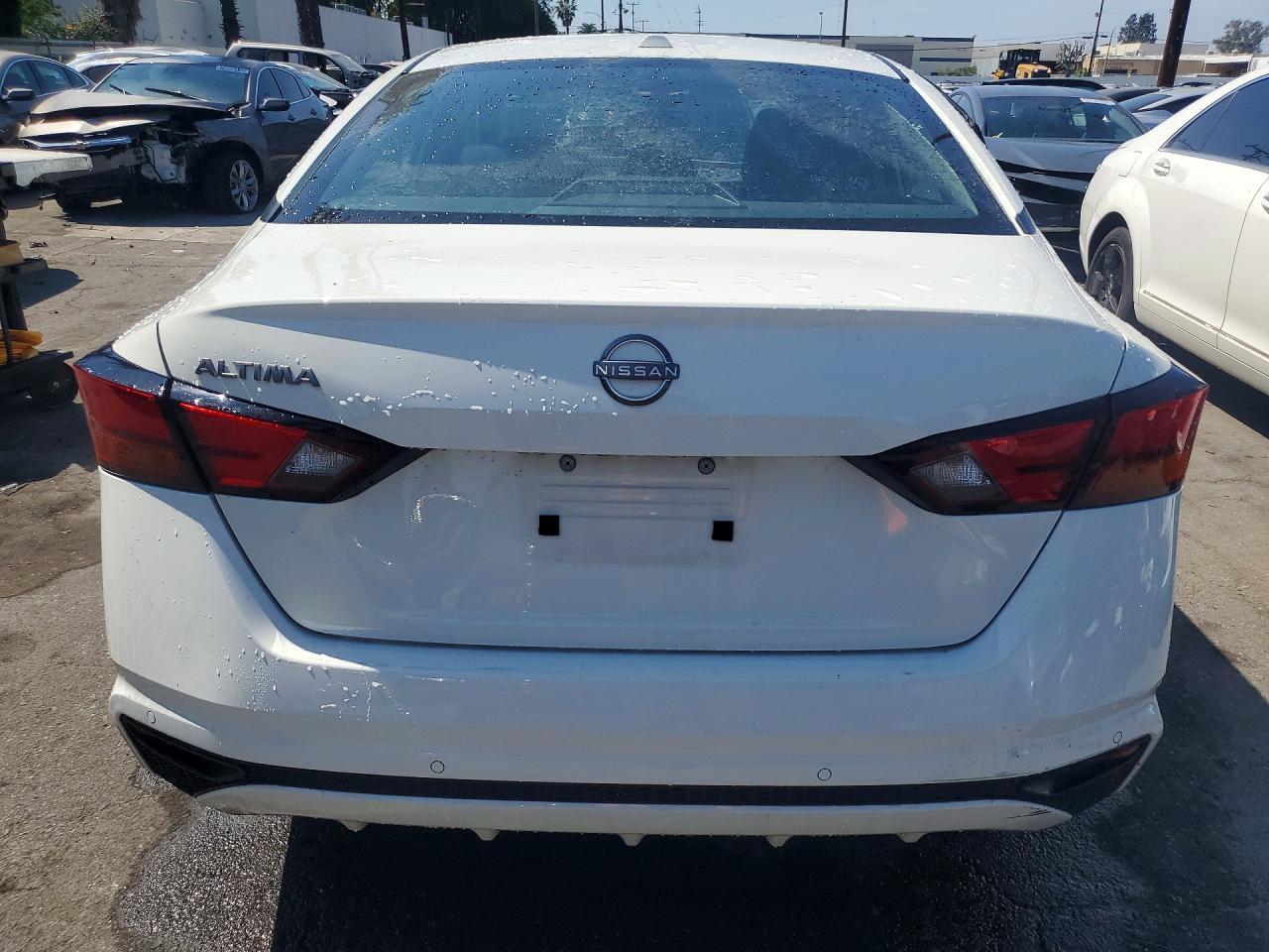 2025 NISSAN ALTIMA