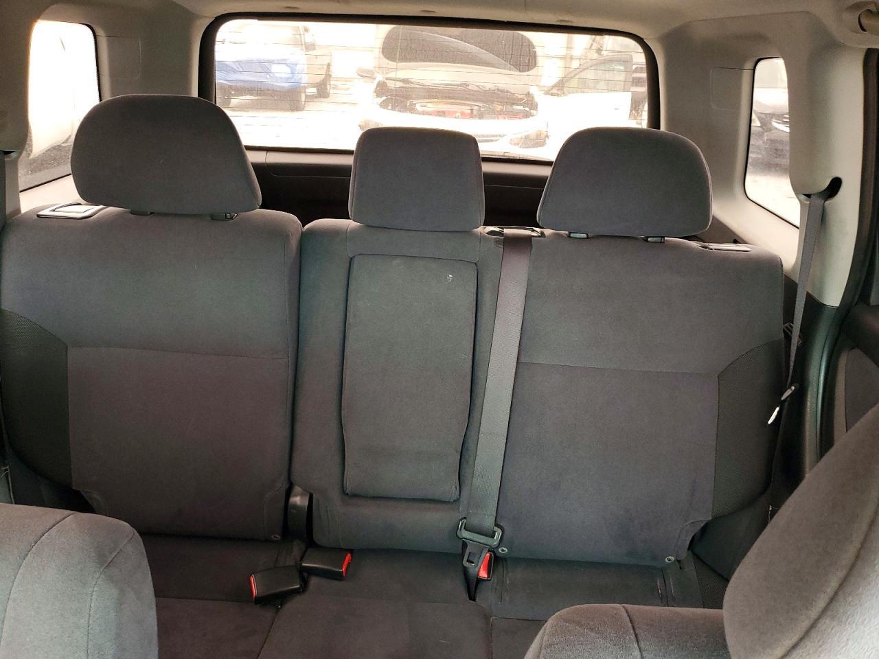 2003 MITSUBISHI outlander