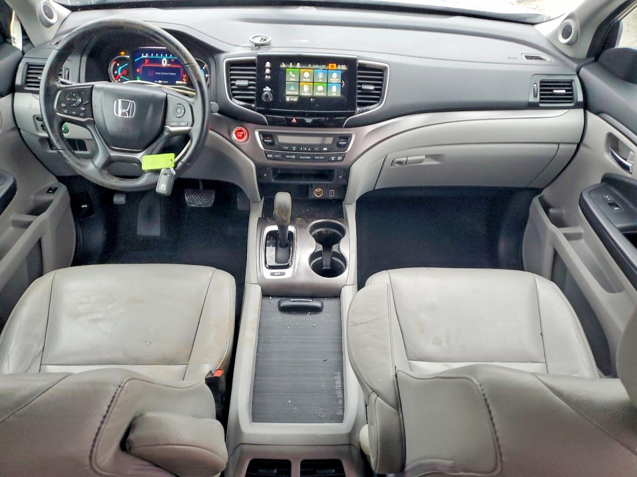 2020 HONDA PILOT