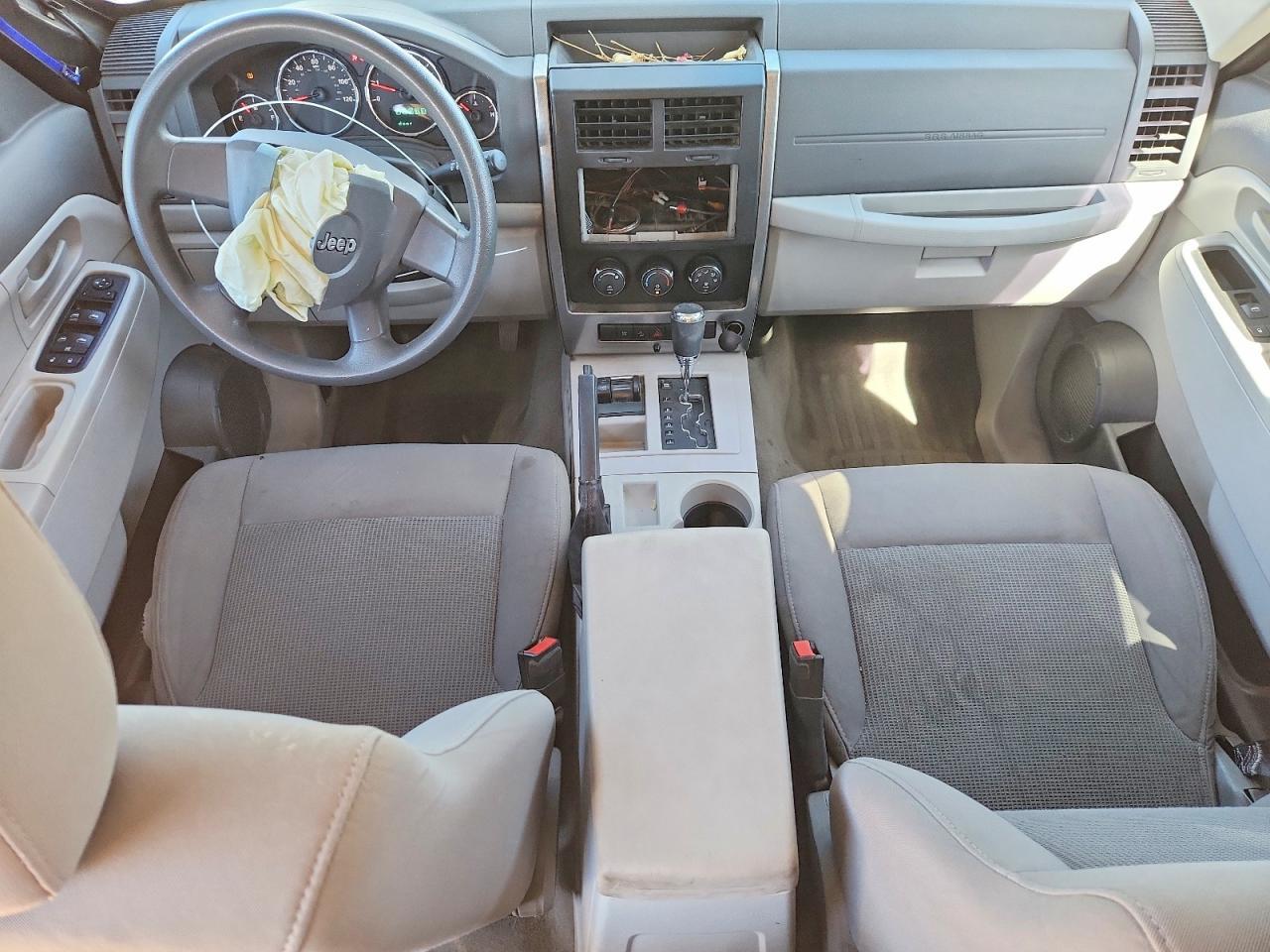 2008 JEEP Liberty