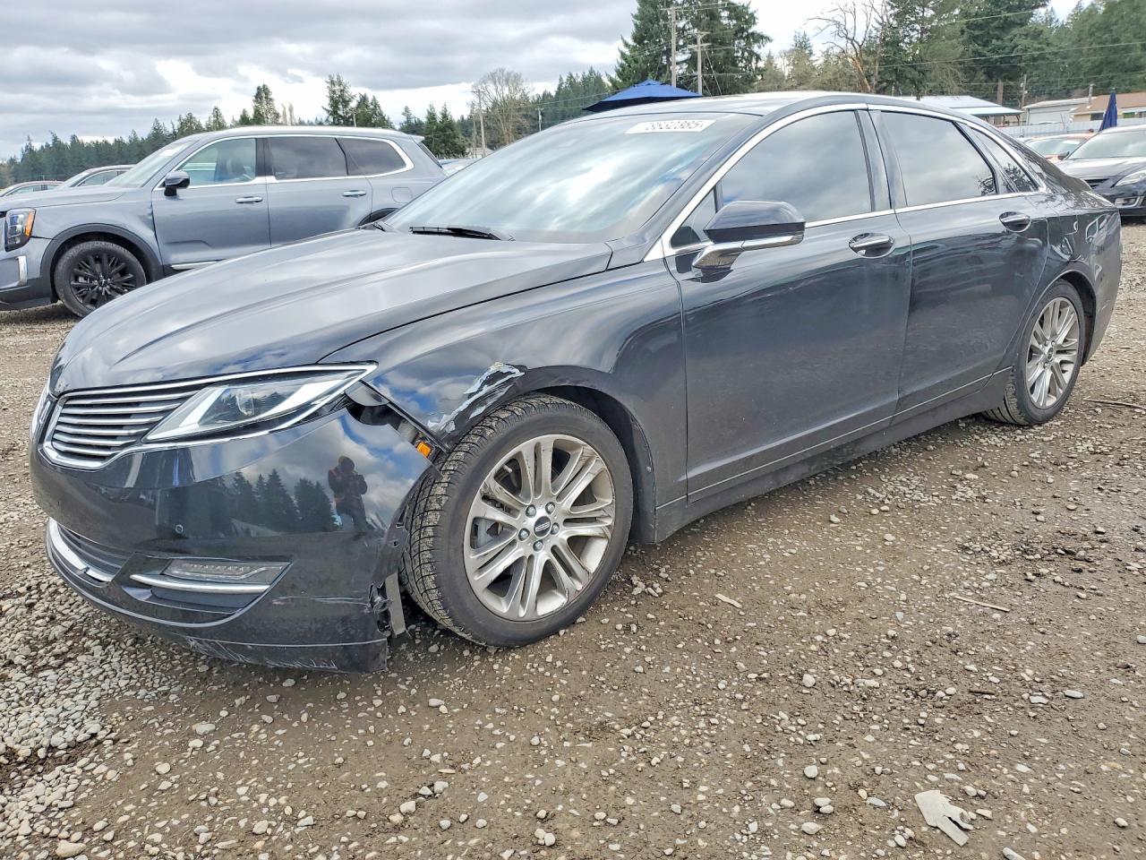2013 LINCOLN MKZ