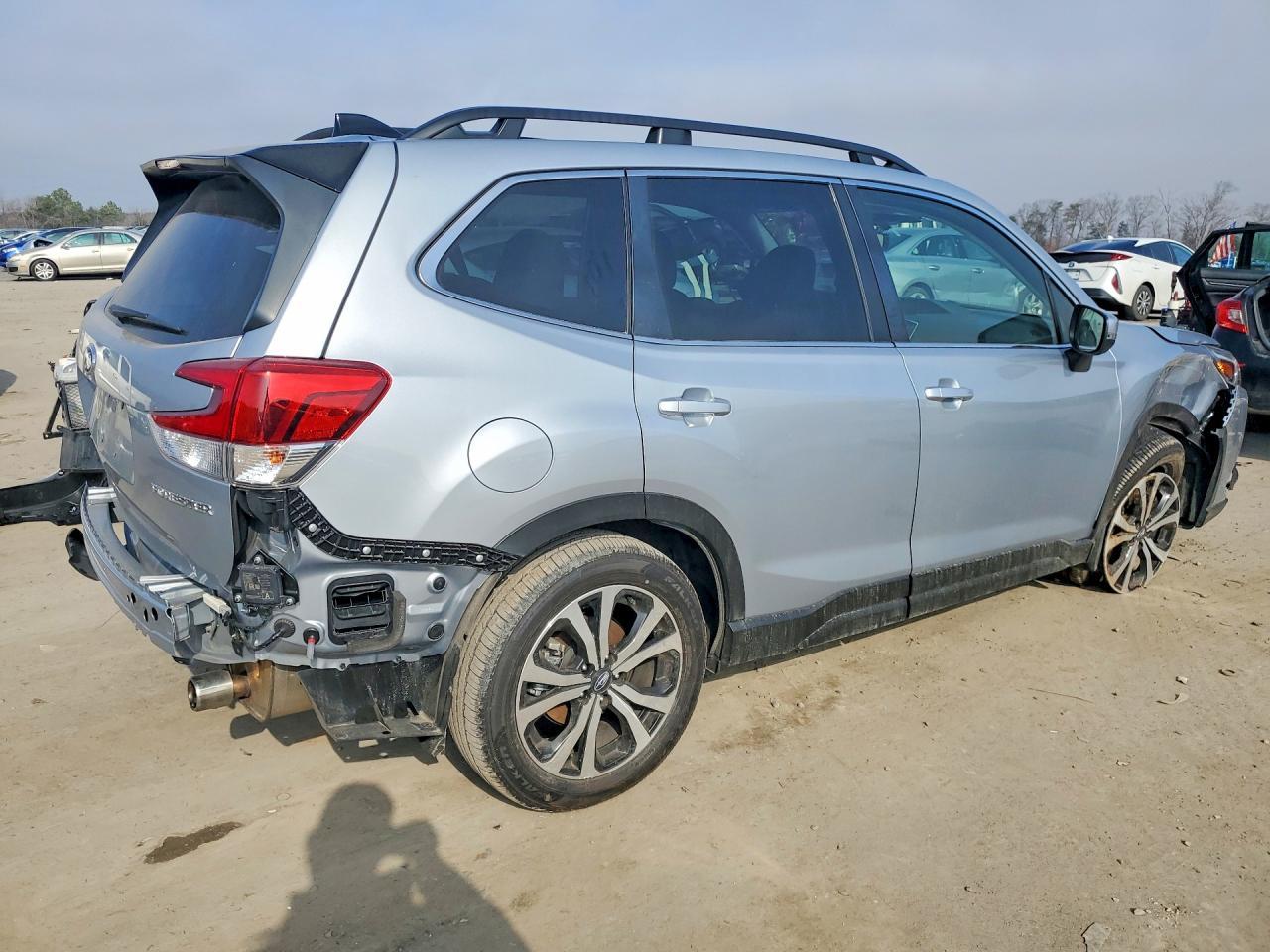 2024 SUBARU FORESTER
