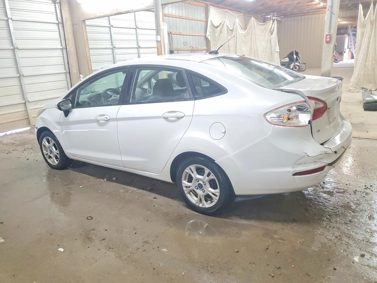 2014 FORD Fiesta