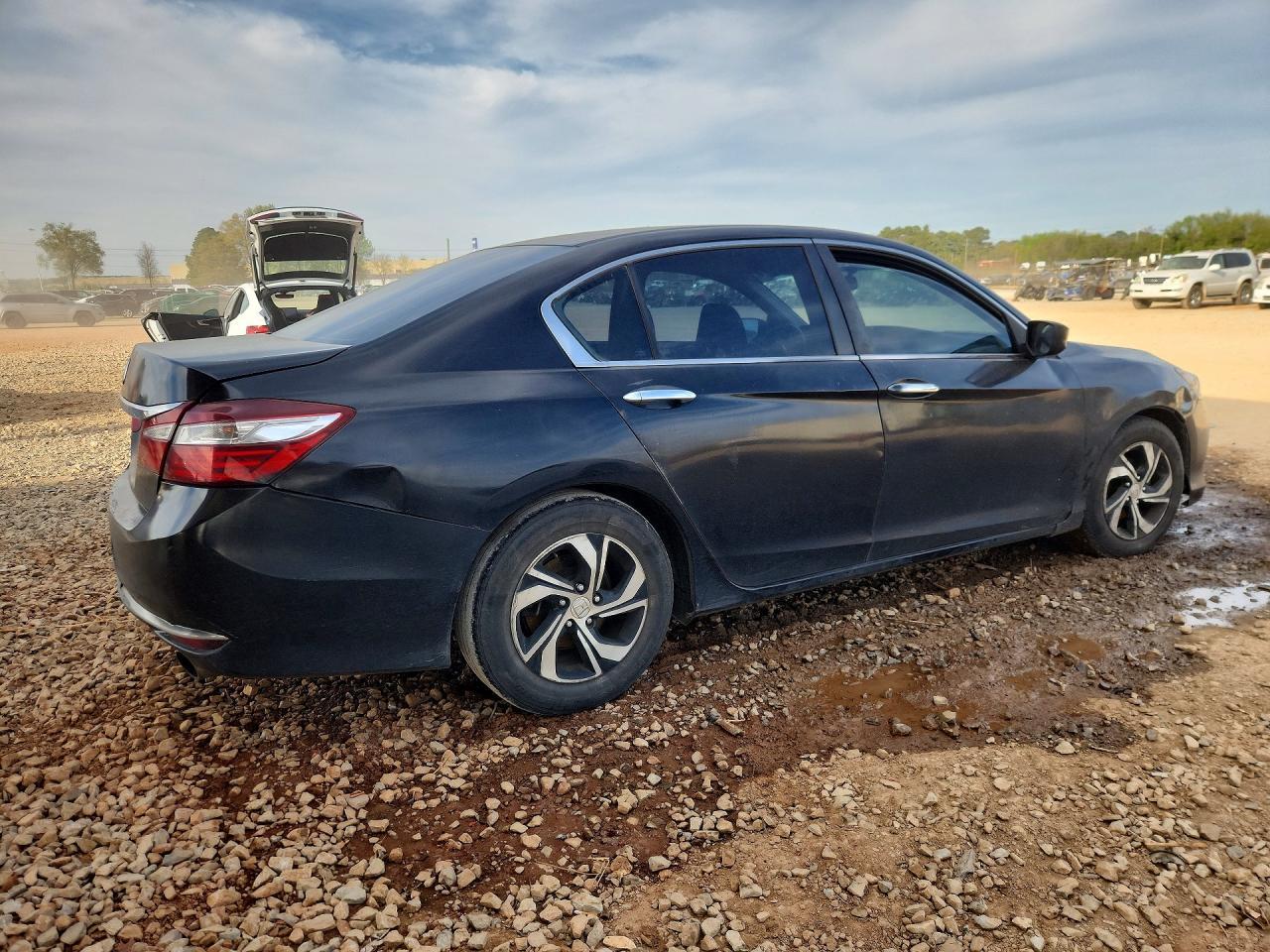 2017 HONDA ACCORD