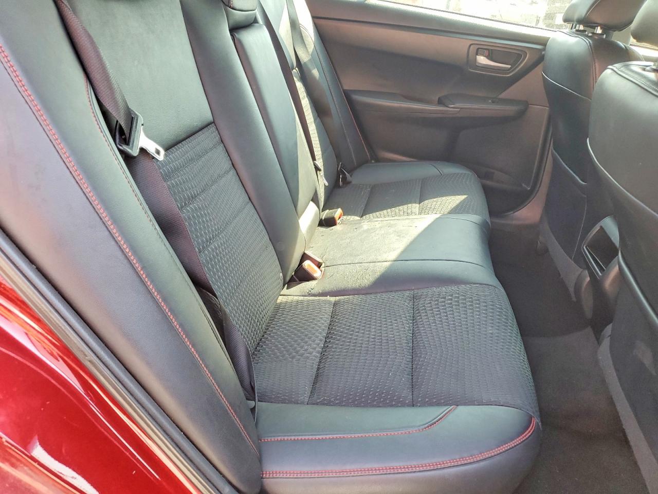 2015 TOYOTA CAMRY