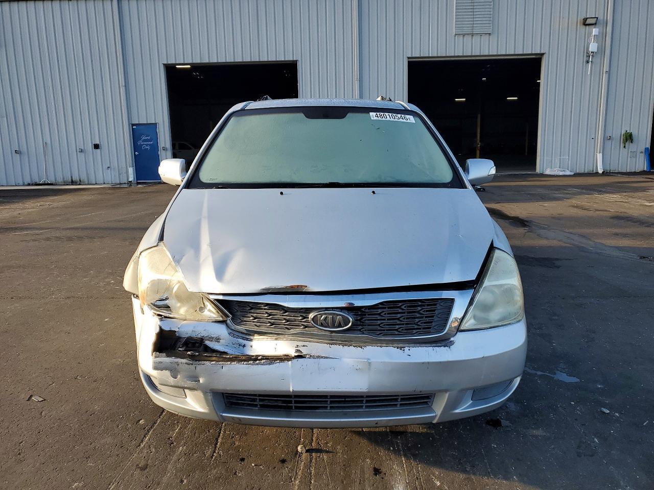 2012 KIA SEDONA