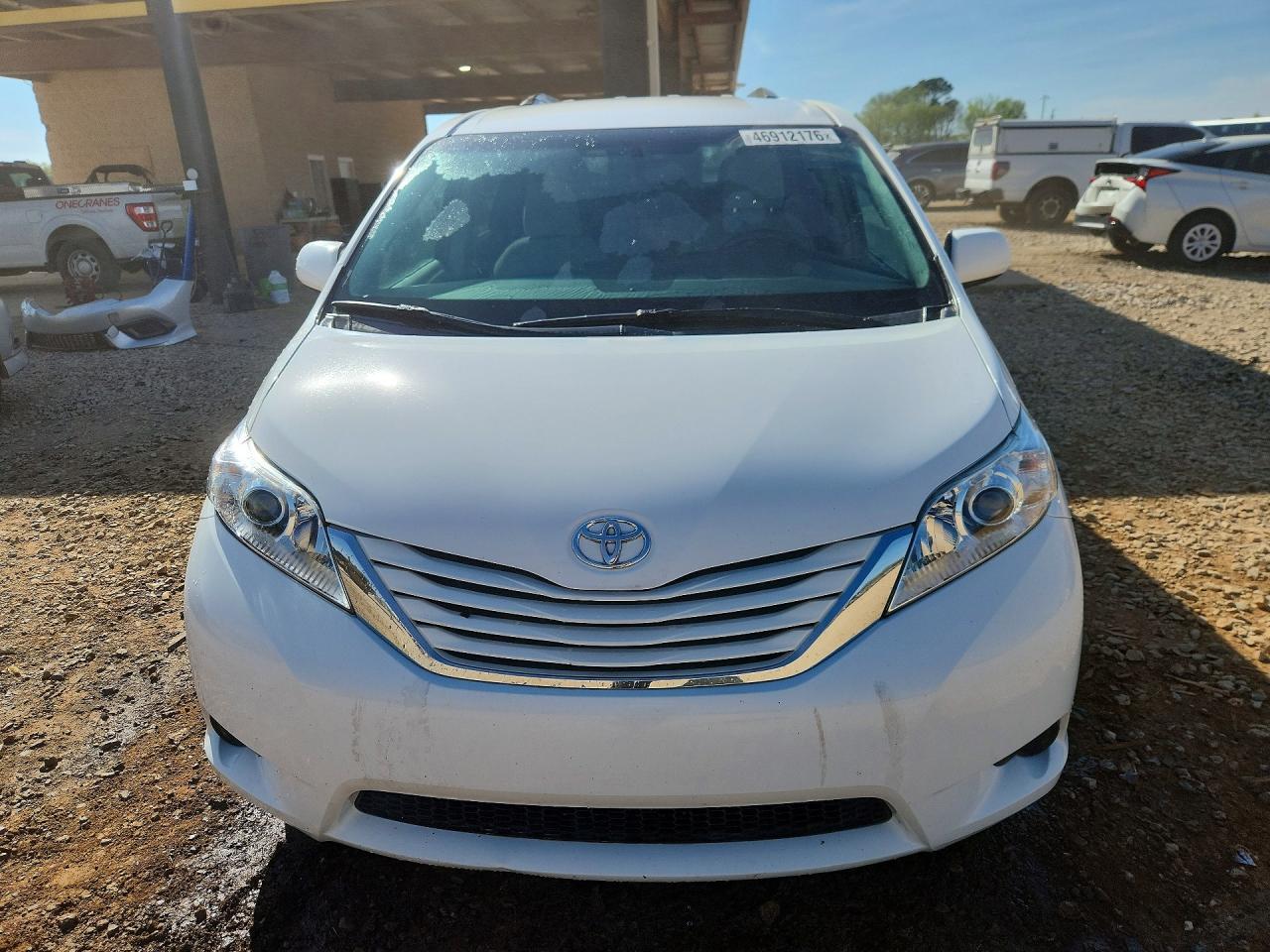 2017 TOYOTA SIENNA