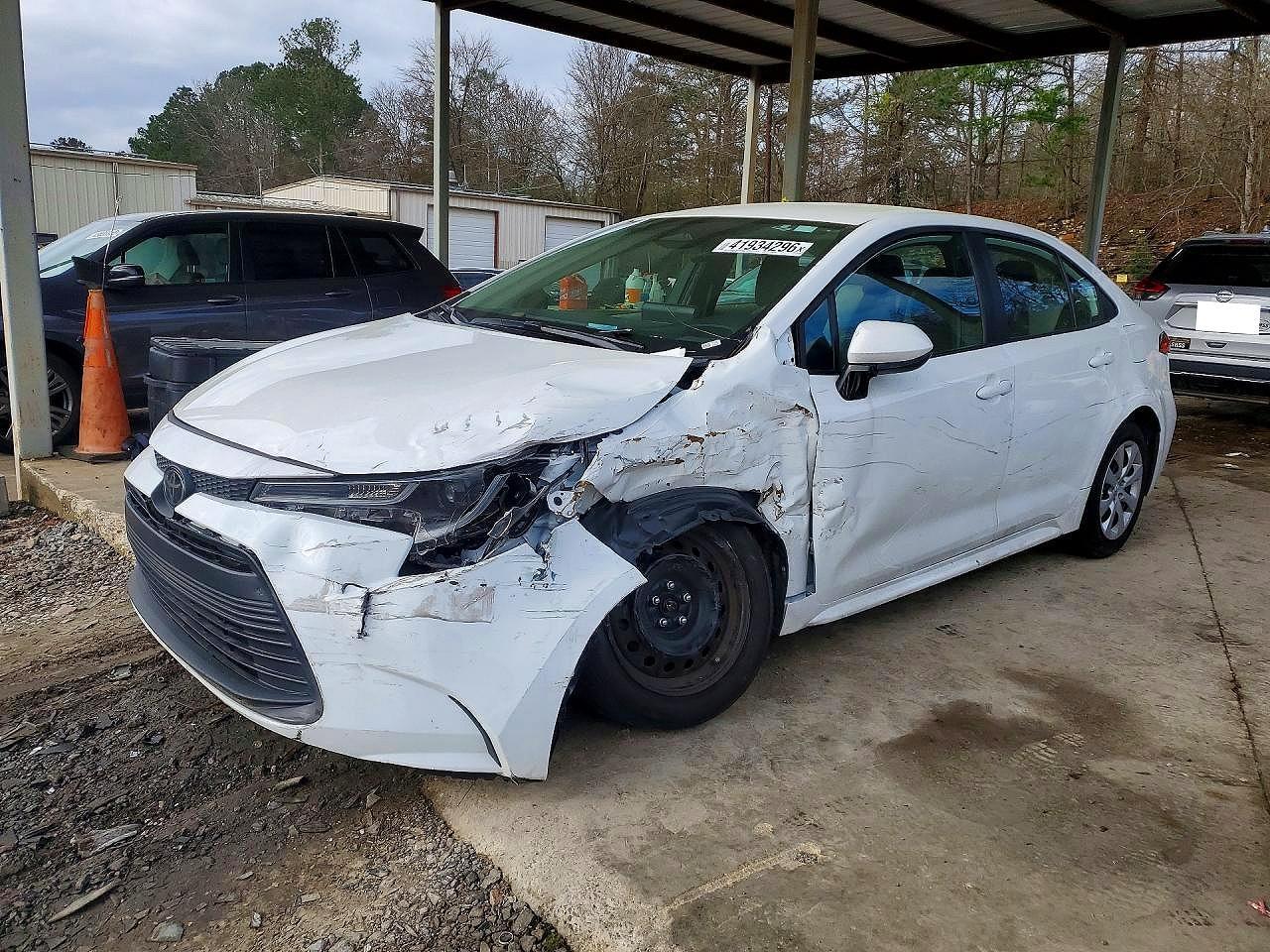2024 TOYOTA COROLLA
