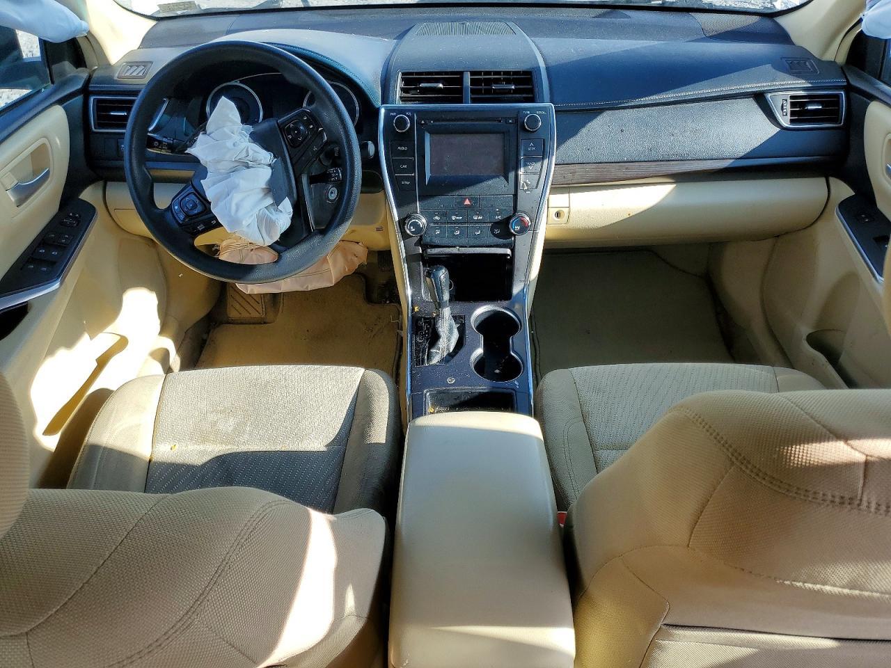 2016 TOYOTA CAMRY