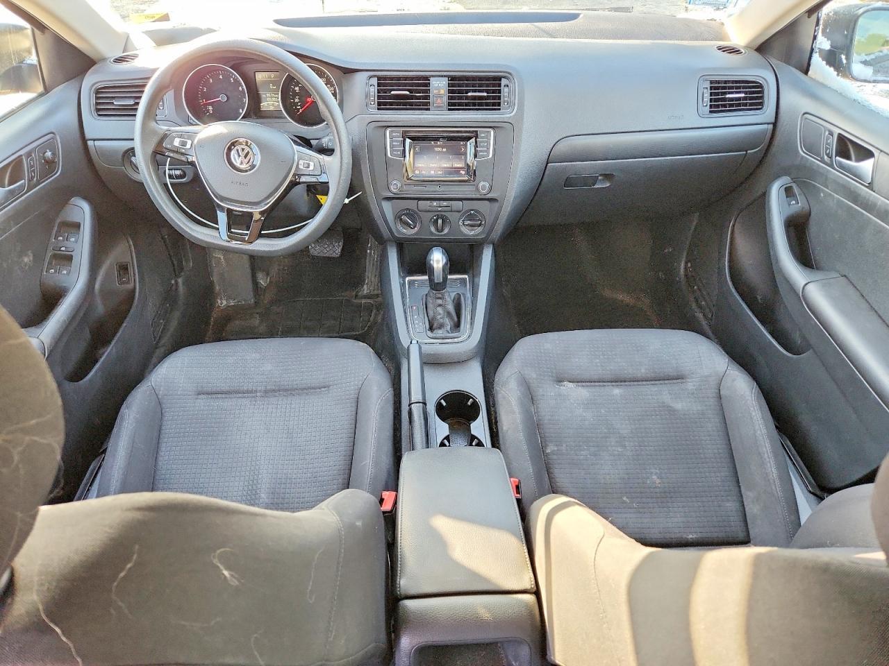2016 VOLKSWAGEN JETTA