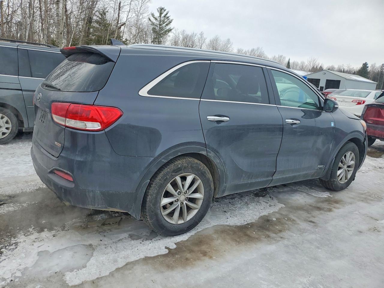 2017 KIA SORENTO