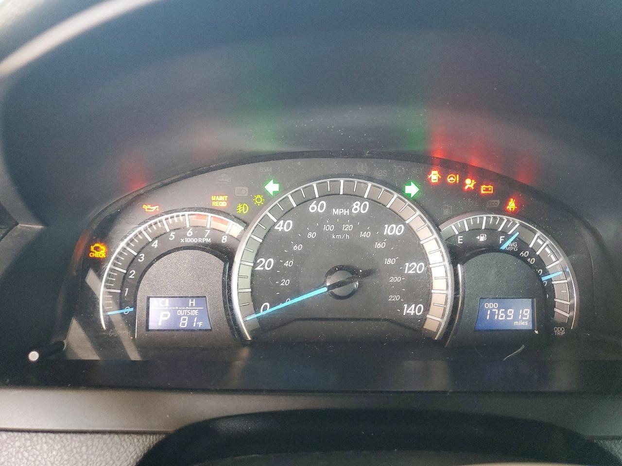 2014 TOYOTA CAMRY
