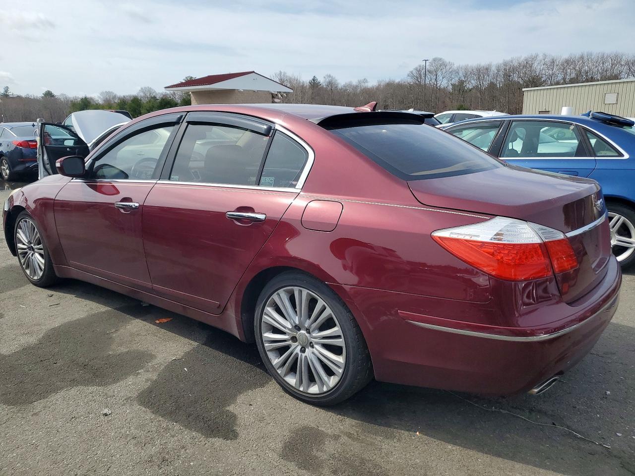 2009 HYUNDAI GENESIS
