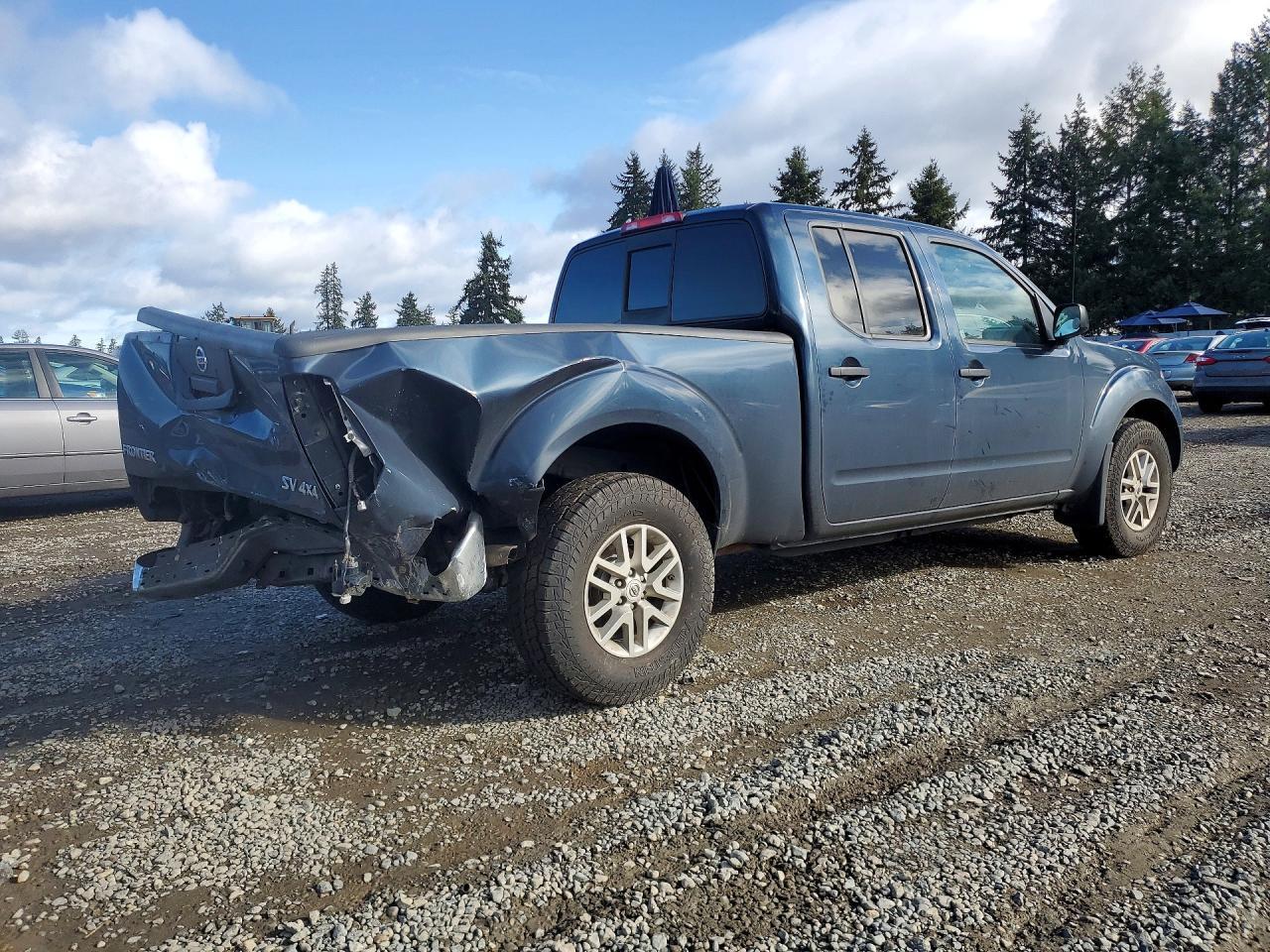 2016 NISSAN Frontier