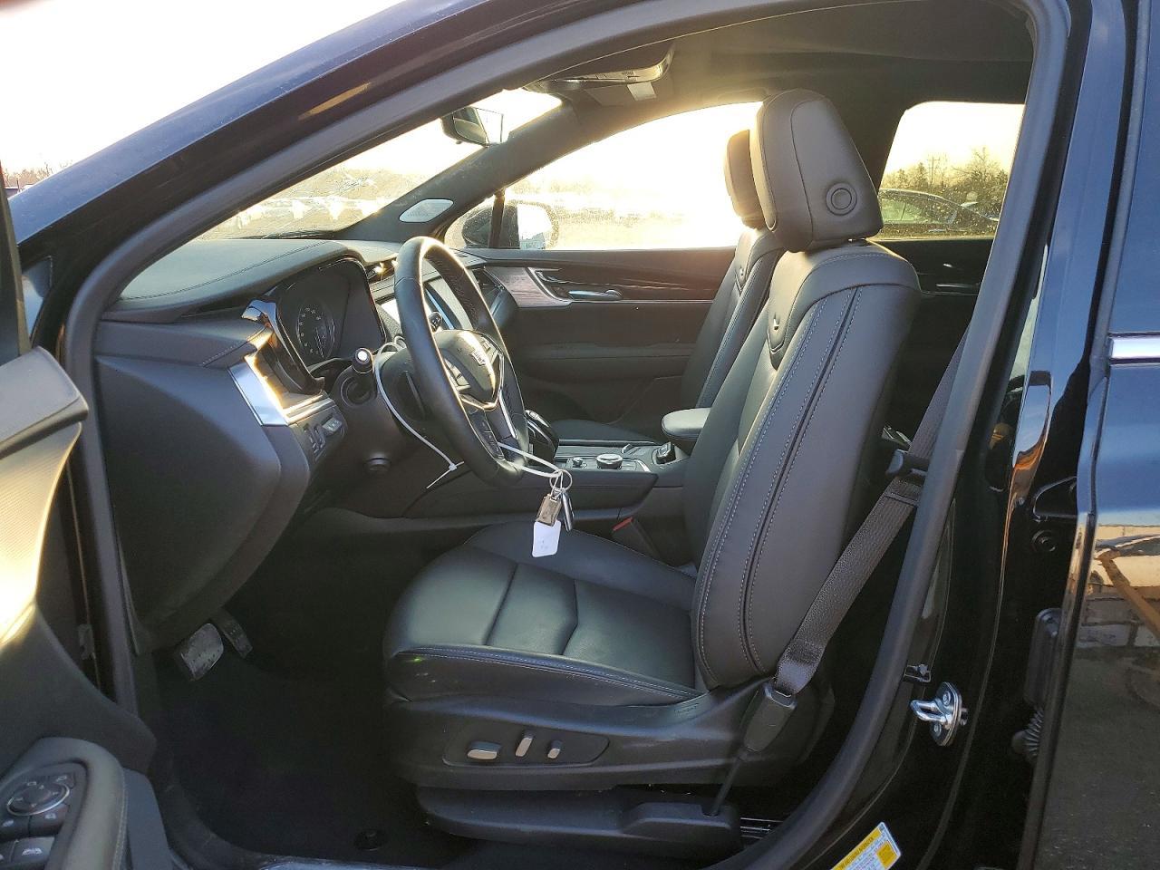 2026 CADILLAC XT5