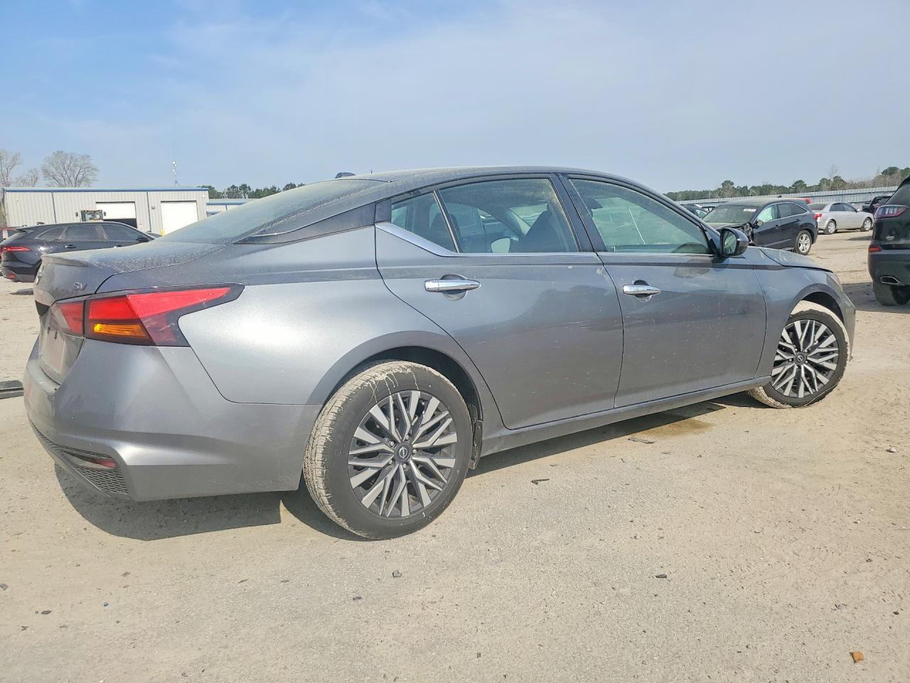 2023 NISSAN ALTIMA