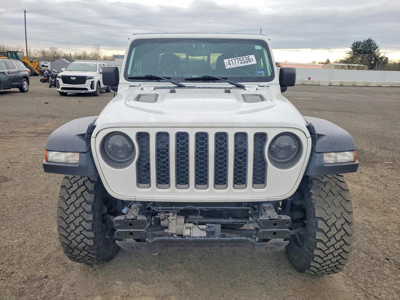 2021 JEEP Gladiator