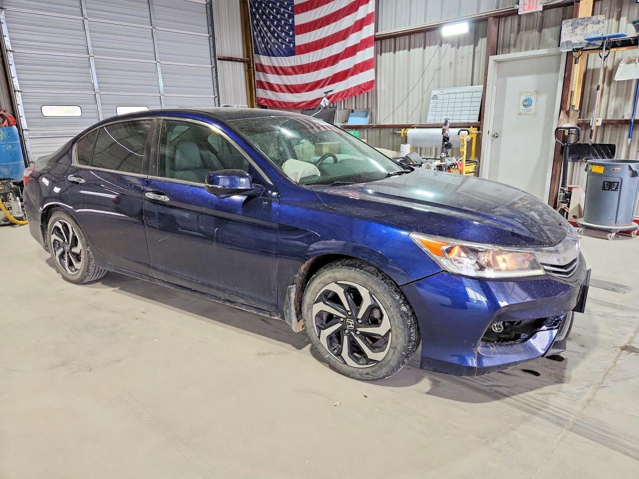2017 HONDA ACCORD