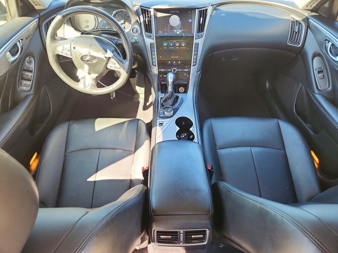 2016 INFINITI Q50