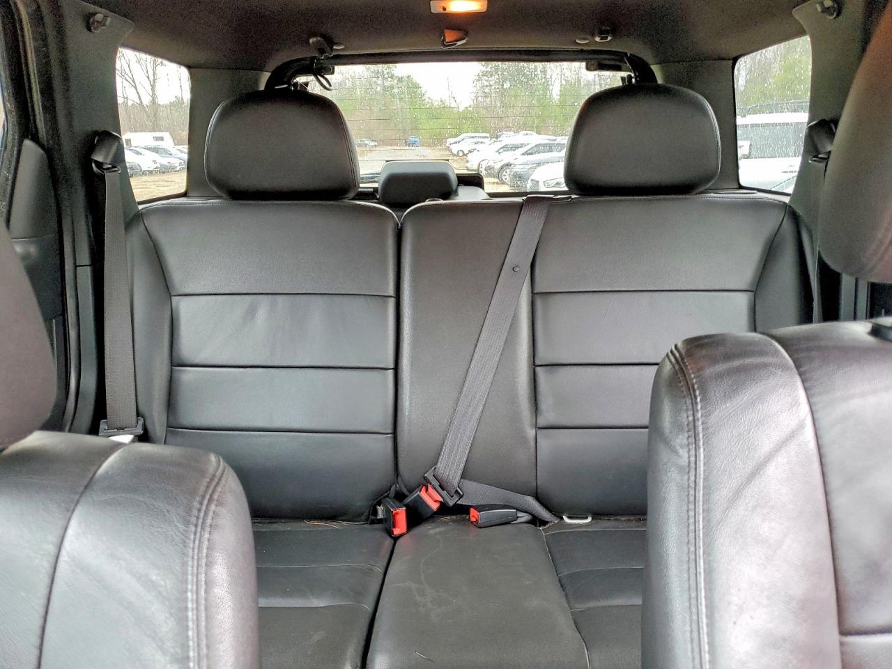 2010 FORD ESCAPE