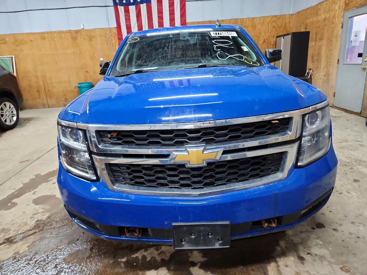 2017 CHEVROLET Tahoe