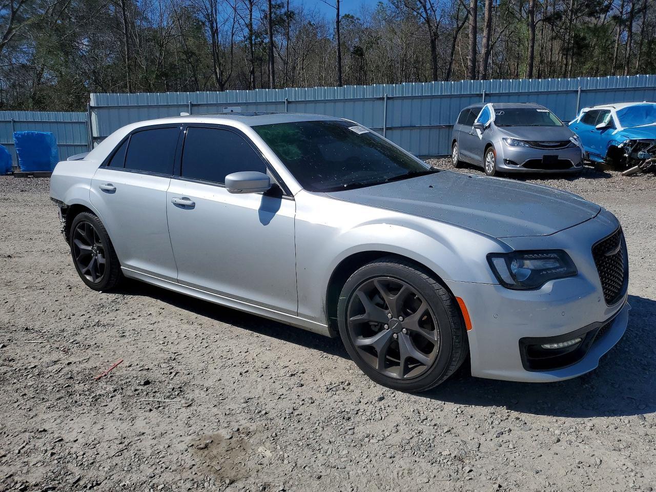 2023 CHRYSLER 300