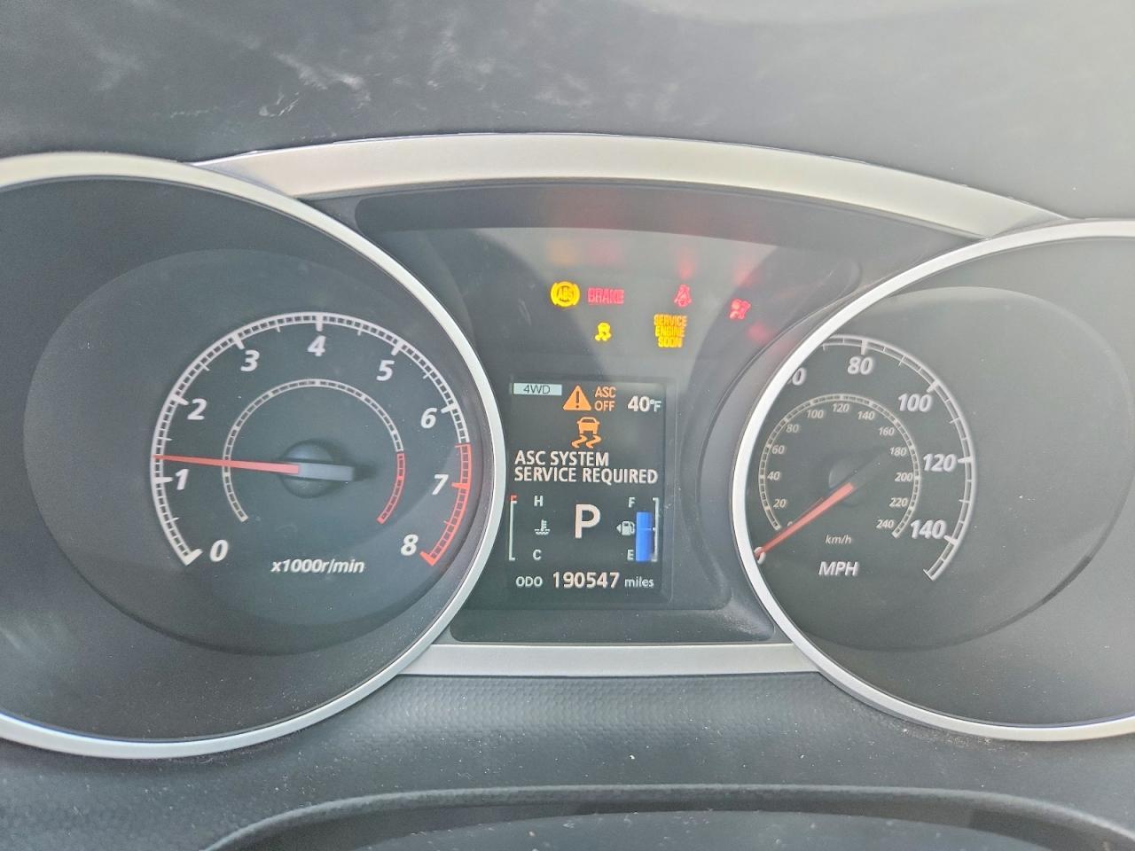 2010 MITSUBISHI outlander