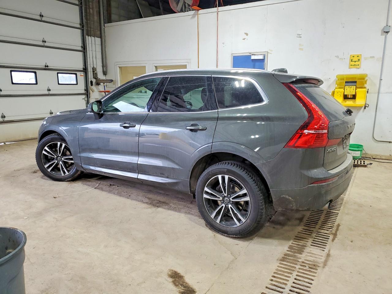 2020 VOLVO XC60
